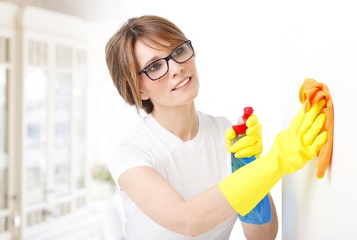 Local patio cleaning service handling a narrow-access rear garden in E5