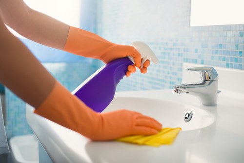 One-off cleaning service for an E5 home interior